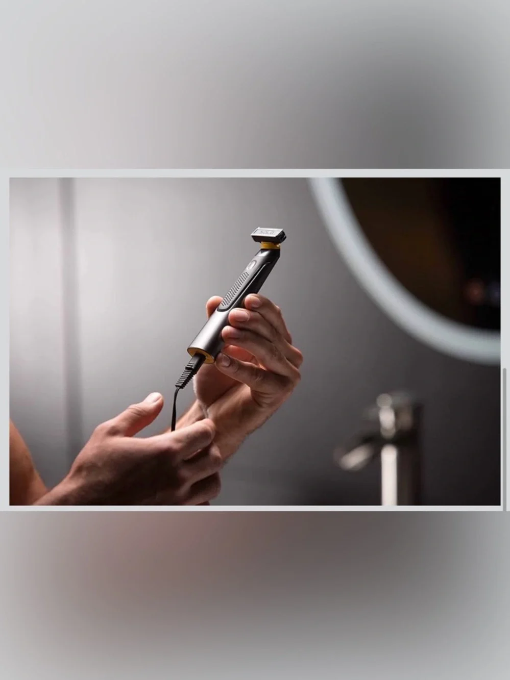 MicroTouch SOLO Titanium Rechargeable Razor, NEW - Picture 6 of 7